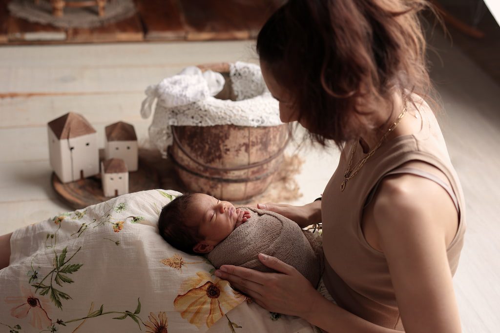 Sesion-de-fotos-recien-nacido-con-padres-4 (1)