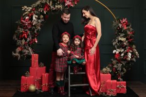 Lee más sobre el artículo El Mejor Regalo de Navidad: Una Sesión de Fotos para tu Familia